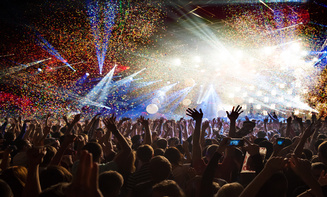Black car service for concerts in Commerce City, CO